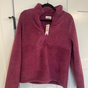 Vineyard Vines fleece pullover
